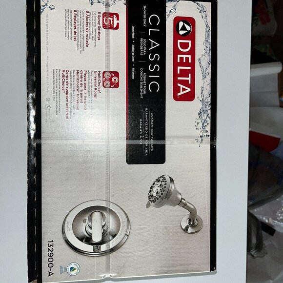 Delta Classic Chrome 1-handle Multi-function 5.0000-in Round Shower Faucet New - Picture 2 of 11